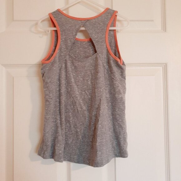 5 Piece Bundle of Girl's Size Small 6-7 Summer Tops - Picture 3 of 16